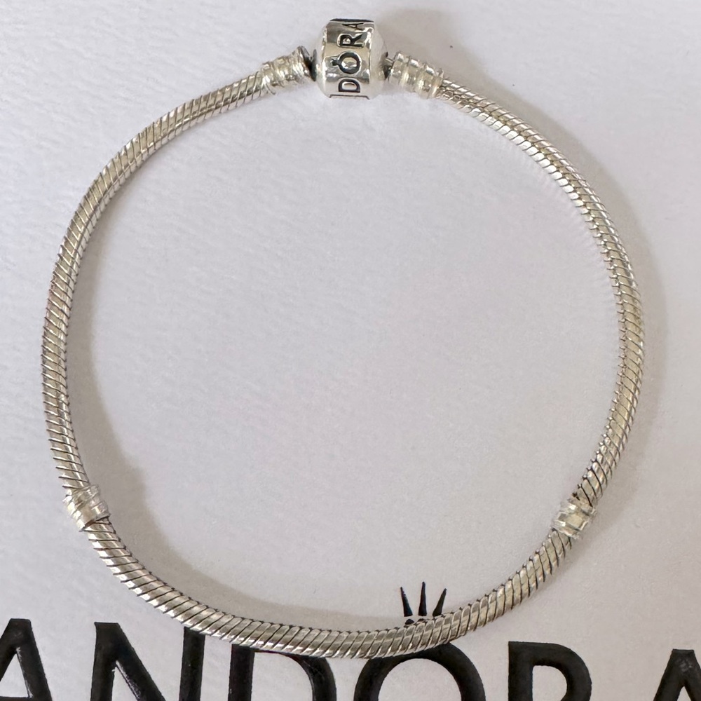 Authentic Pandora Moments snake Chain Bracelet 8 inches